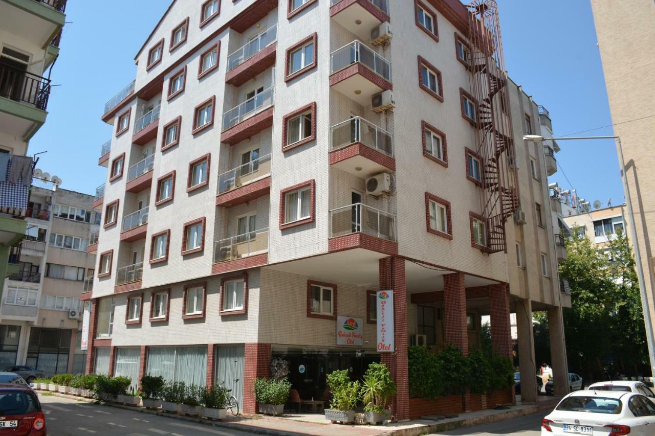 Bahceli Family Otel Antalya Exteriör bild